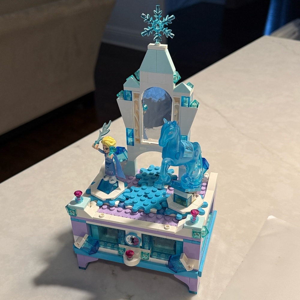 LEGO Frozen II Ice Castle Jewelry Box